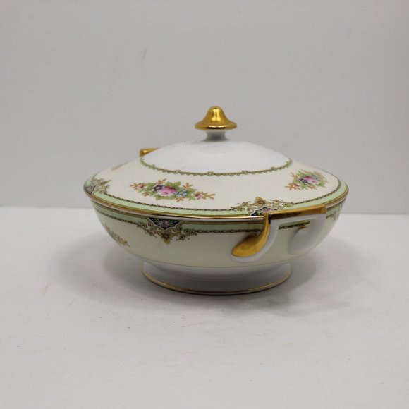 Meito China Made in Japan Hand Painted Round Covered Serving Bowl - Picture 2 of 9